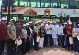DELHI TOURISM BUS
