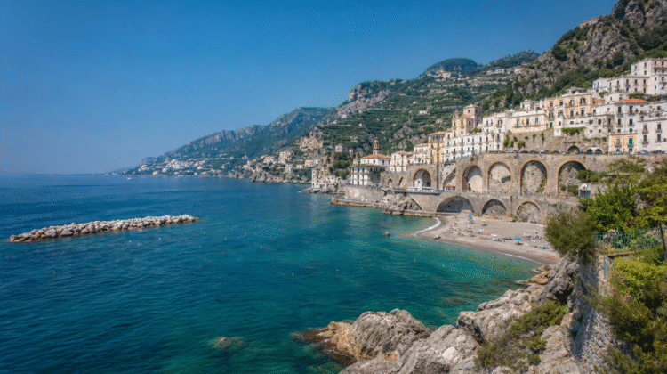 Global Warming Reshapes Western European Tourism