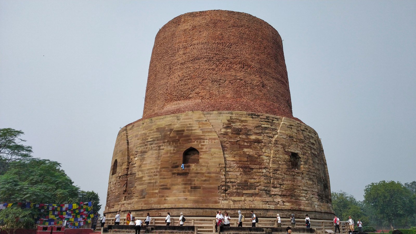 Beyond Pilgrimage: Uttar Pradesh Positions Wellness Tourism for Growth 2 Dhamek Stupa in Sarnath, discussed in Uttar Pradesh wellness tourism plans